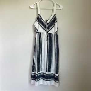Universal Thread Linen Dress